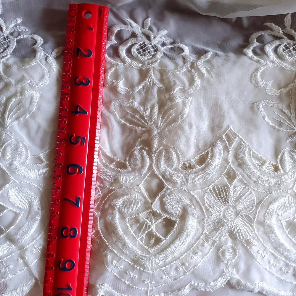 Vintage White Floral Embroidered Lace Sheer Curtain Valance 21 1/2